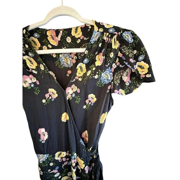Free People Women Black Floral Print Short Sleeve V-Neck Wrap Maxi Dress Size SP - Picture 5 of 10
